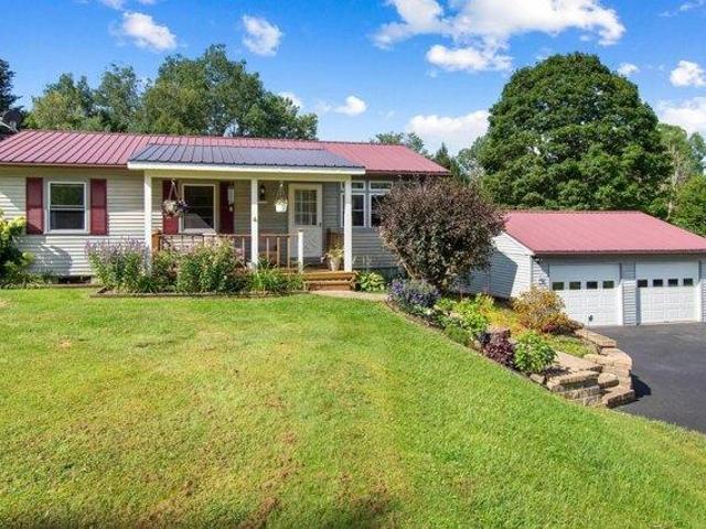 3 bedroom, East Montpelier VT 05667 105414904