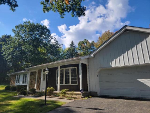 3 bedroom, East Stroudsburg PA 18301 106165285