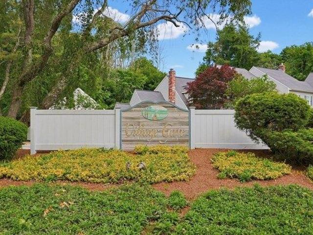 3 bedroom, Easton MA 02334 105368289