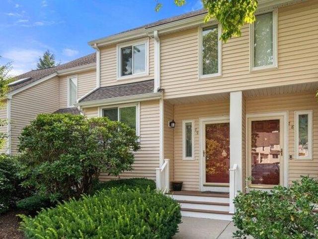 3 bedroom, Easton MA 02356 105474679