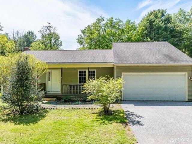 3 bedroom, Eastford CT 06242 104566920