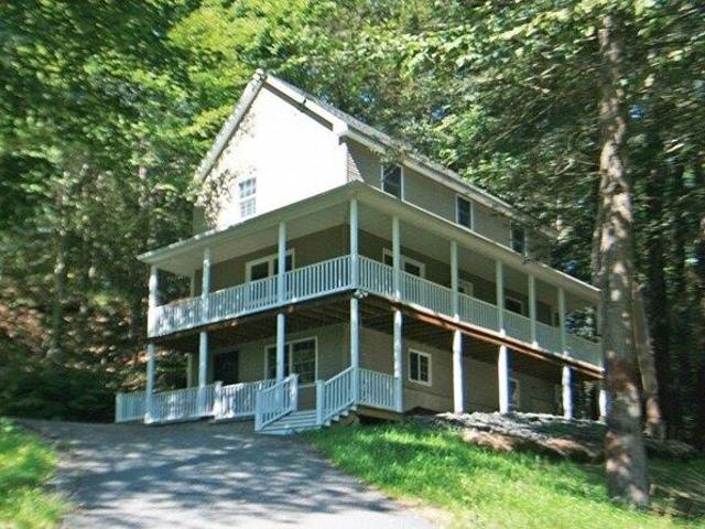 3 bedroom, Easthampton MA 01027 104543679