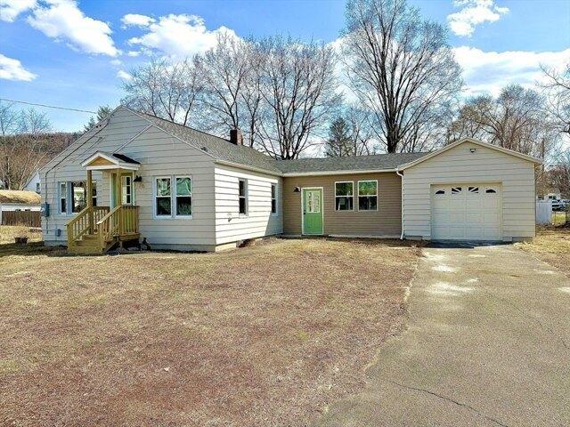 3 bedroom, Easthampton MA 01027 104568983