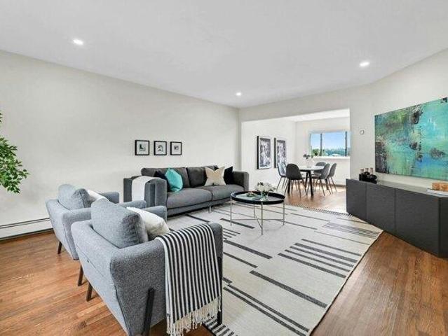 3 bedroom, Edgewater NJ 07020 105496689