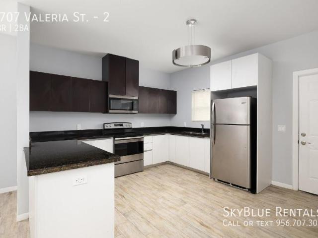 3 bedroom, Edinburg TX 78541 105430282