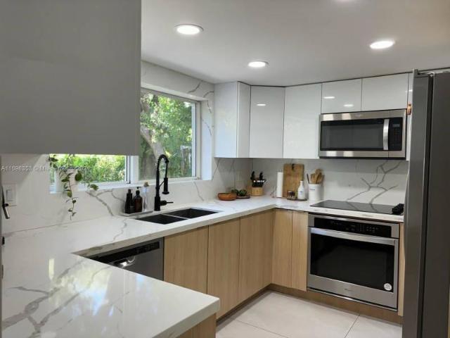 3 bedroom, El Portal FL 33138 101985913