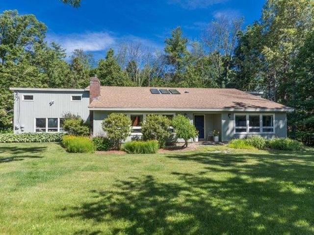 3 bedroom, Eliot ME 03903 105476876
