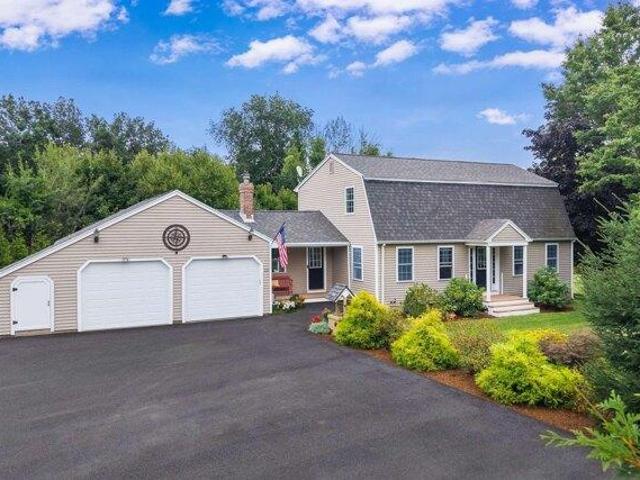 3 bedroom, Eliot ME 03903 105680709