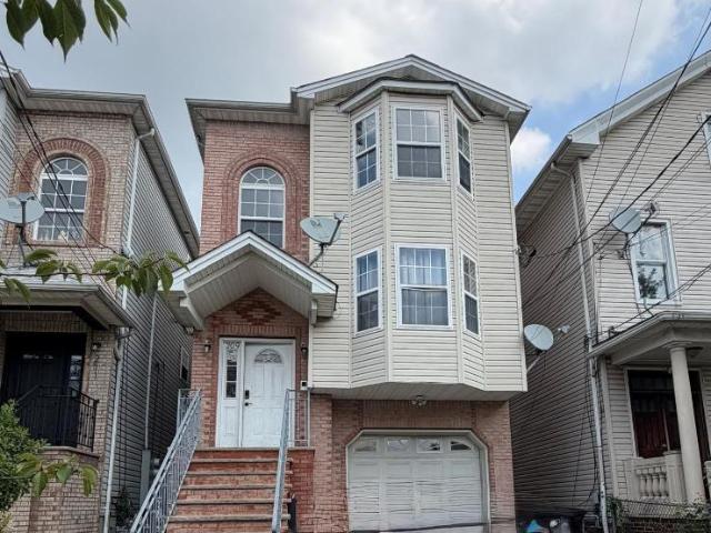 3 bedroom, Elizabeth NJ 07206 105503668