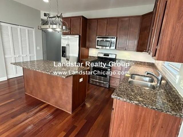 3 bedroom, Elmwood Park IL 60707 106201779