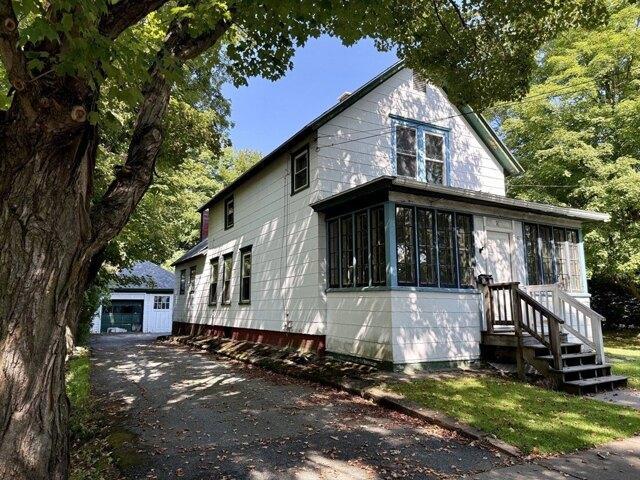 3 bedroom, Erving MA 01344 105414655