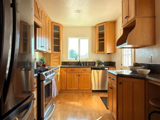 3 bedroom, Escondido CA 92027 105735109