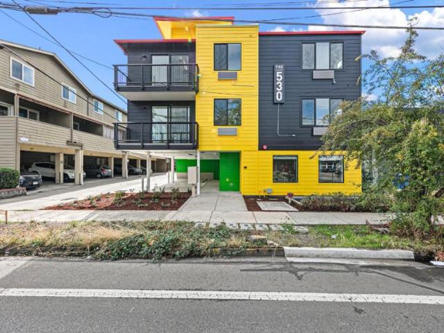 3 bedroom, Eugene OR 97401 LS105541058