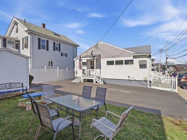 3 bedroom, Everett MA 02149 105441489