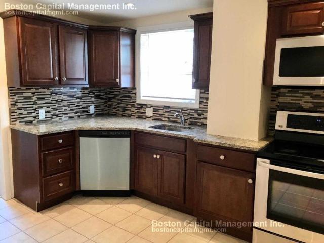 3 bedroom, Everett MA 02149 LS98396014