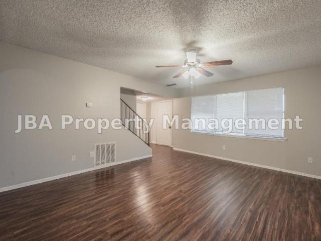 3 bedroom, Fort Worth TX 76140 LS105667876