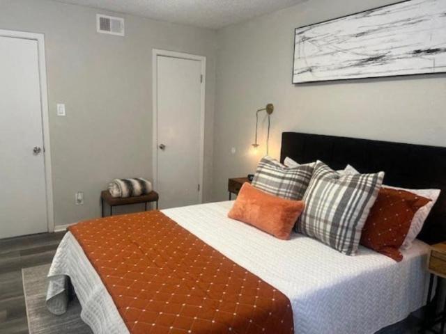3 bedroom, Fort Worth TX 76116 104873771