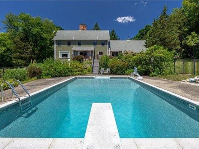 3 bedroom, Foster RI 02825 104111745