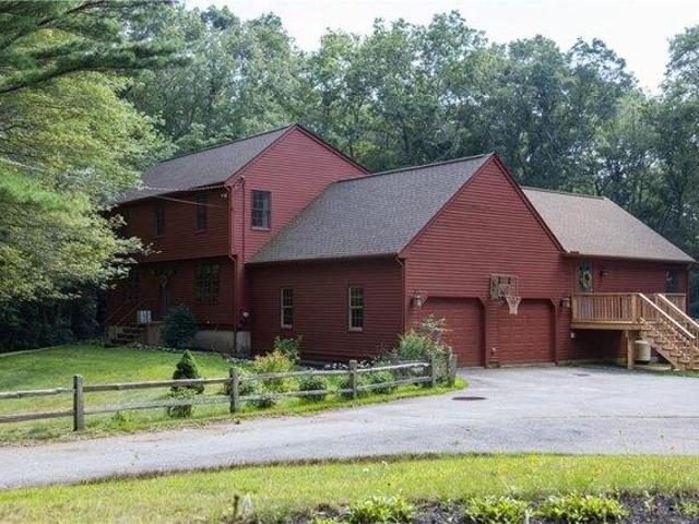 3 bedroom, Foster RI 02825 105207650