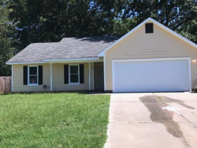 3 bedroom, Fayetteville NC 28304 106214016
