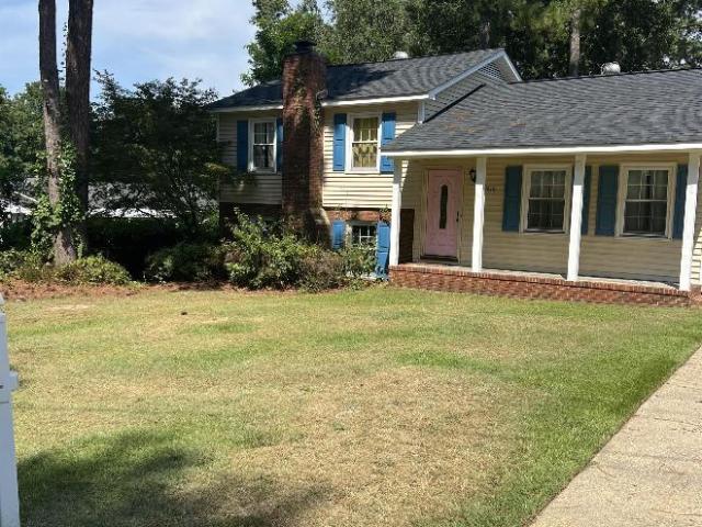 3 bedroom, Fayetteville NC 28303 106213995