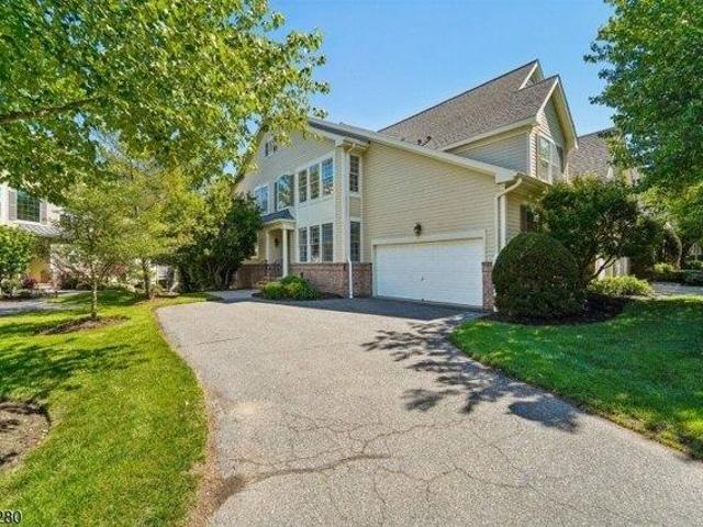 3 bedroom, Fairfield NJ 07004 105428056
