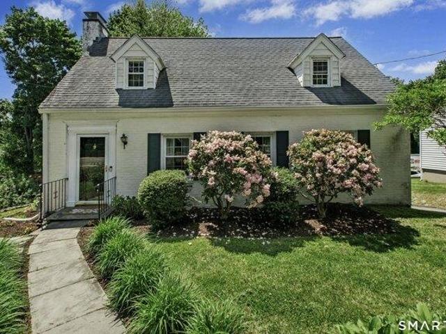 3 bedroom, Fairfield CT 06825 105559786