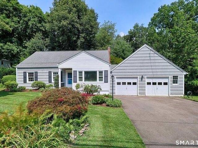 3 bedroom, Fairfield CT 06825 105513106