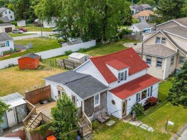 3 bedroom, Fairhaven MA 02719 105385583