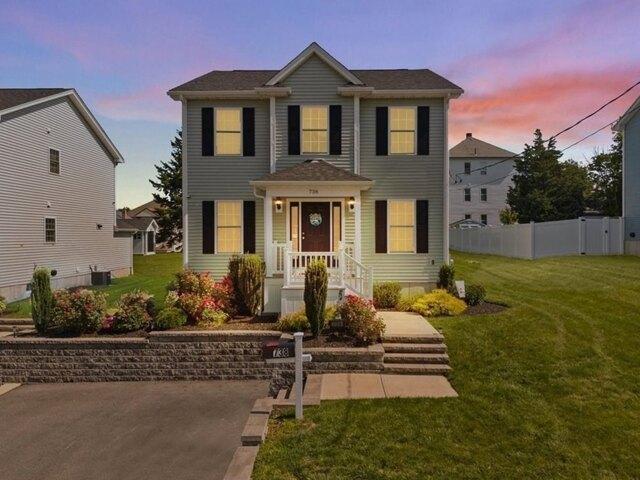 3 bedroom, Fall River MA 02724 105440622