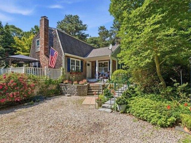 3 bedroom, Falmouth MA 02536 105560489