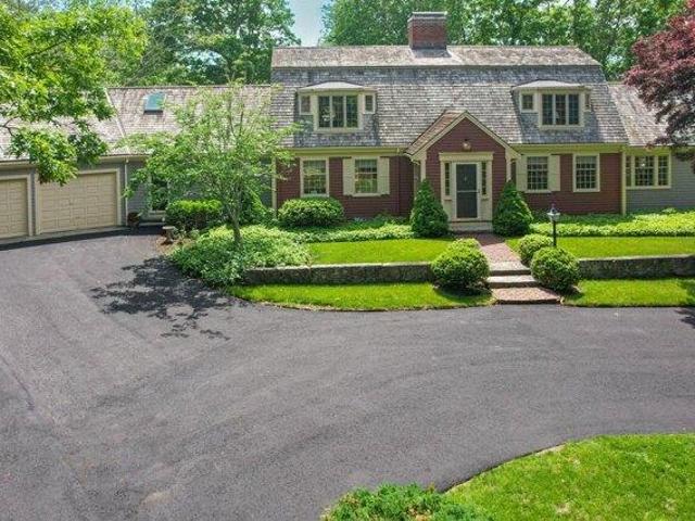 3 bedroom, Falmouth MA 02540 104852255