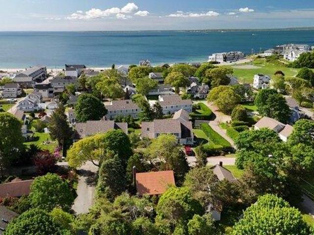 3 bedroom, Falmouth MA 02540 105428181
