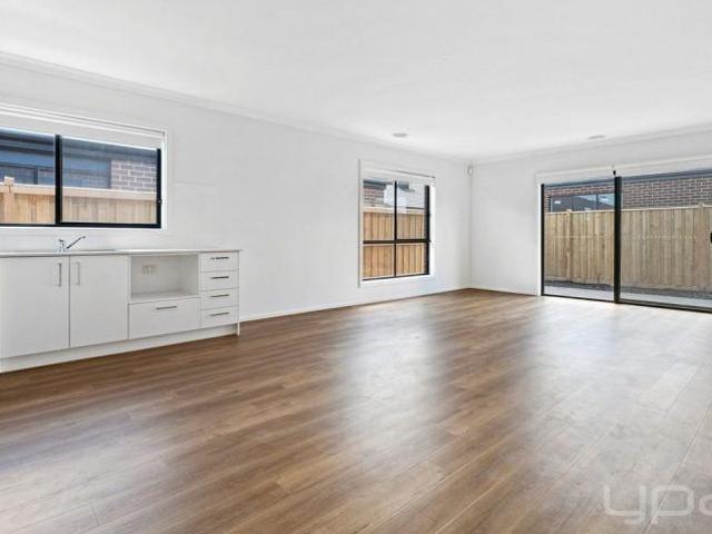 3 BEDROOM FAMILY HOME