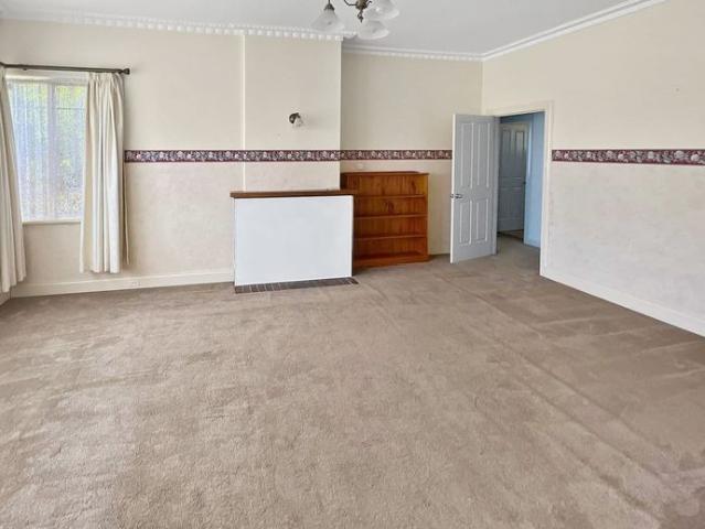3 Bedroom Family Home