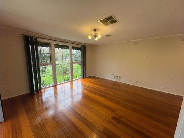 3 Bedroom Family Home!
