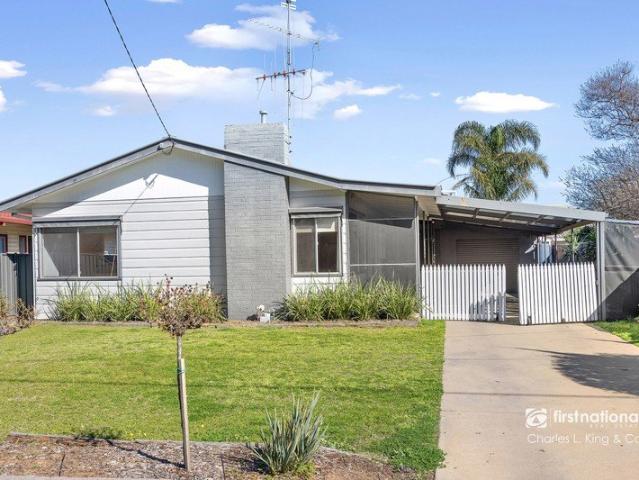 3 Bedroom Family Home!