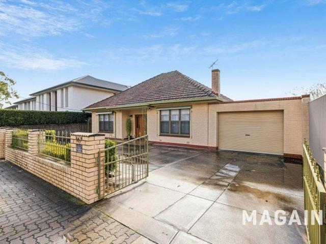 3 Bedroom Family Home in Bluechip location