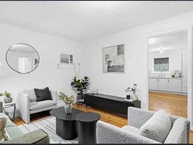 3 Bedroom Family Home in Great Location