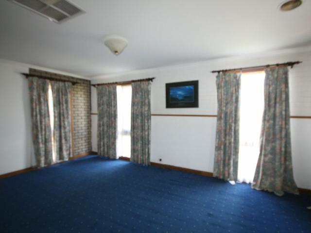 3 BEDROOM FAMILY HOME IN HAMPTON PARK