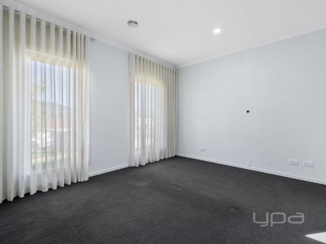 3 BEDROOM FAMILY HOME IN OPALIA ESTATE