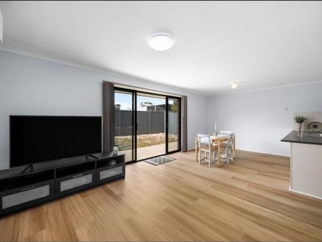 3 Bedroom Family Home in Smithfiled