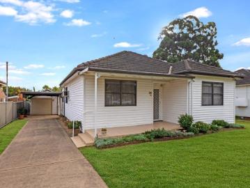3 Bedroom Family Home in Perfect Location