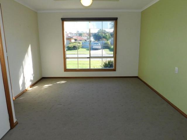 3 Bedroom Family Home in Quiet West Wodonga Location