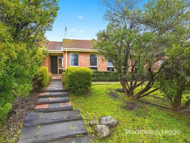3 Bedroom Family Home on a Generous Corner Block in Darley