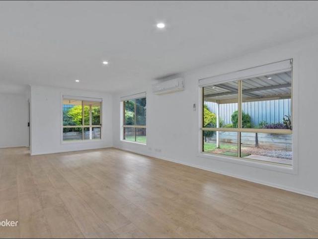 3 bedroom family home, perfect location, opposite playground, this property wont last long