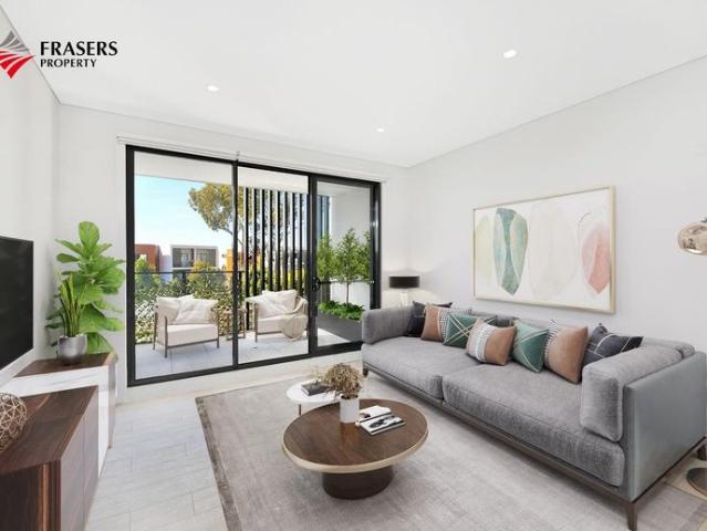 3 BEDROOM FAMILY HOME WITH 2 CARSPACES AT ED.SQUARE