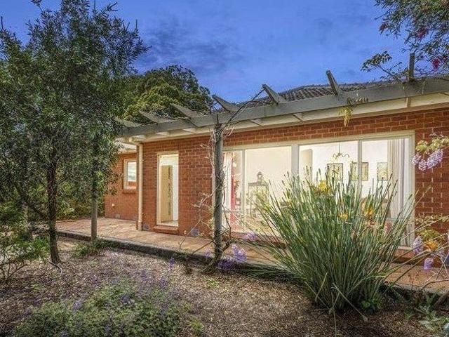 3 BEDROOM FAMILY HOME WITH A SPA
