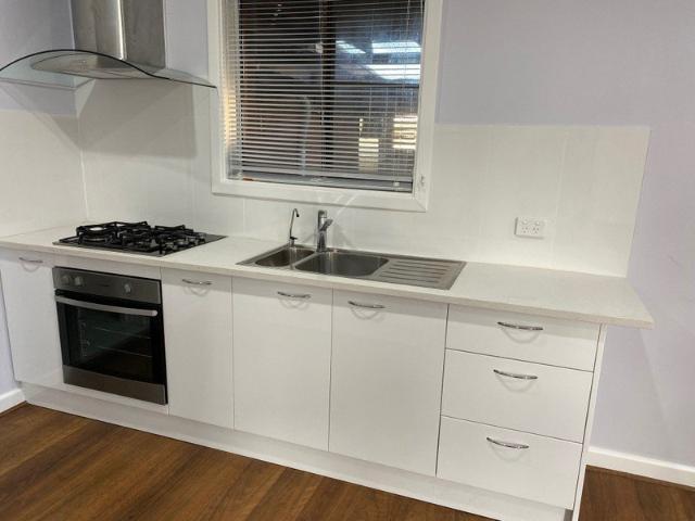 3 Bedroom Family Home with Solar panels and Battery