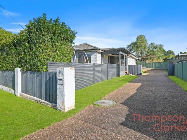 3 Bedroom Family Living with Shed & Outdoor Entertaining
